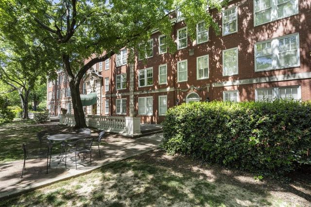 2840 Peachtree Road NW 406, Atlanta, GA 30305
