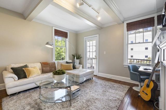 2840 Peachtree Road NW 406, Atlanta, GA 30305