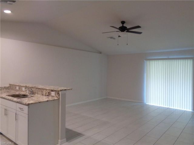 3816 SW 15th PL, Cape Coral, FL 33914