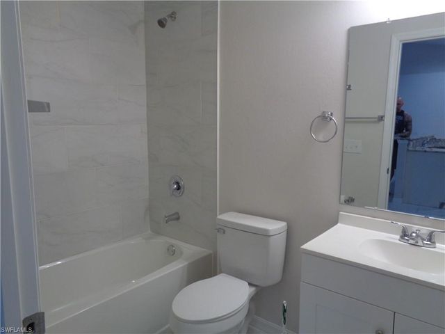 3816 SW 15th PL, Cape Coral, FL 33914