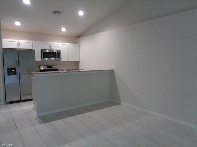 3816 SW 15th PL, Cape Coral, FL 33914