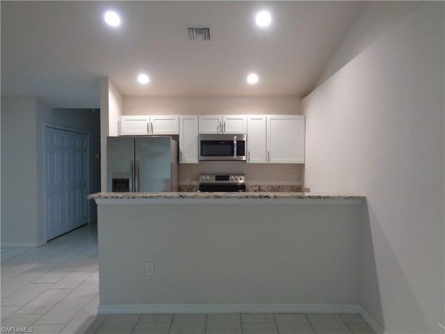 3816 SW 15th PL, Cape Coral, FL 33914