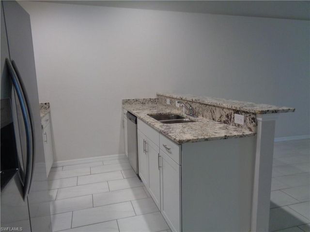 3816 SW 15th PL, Cape Coral, FL 33914