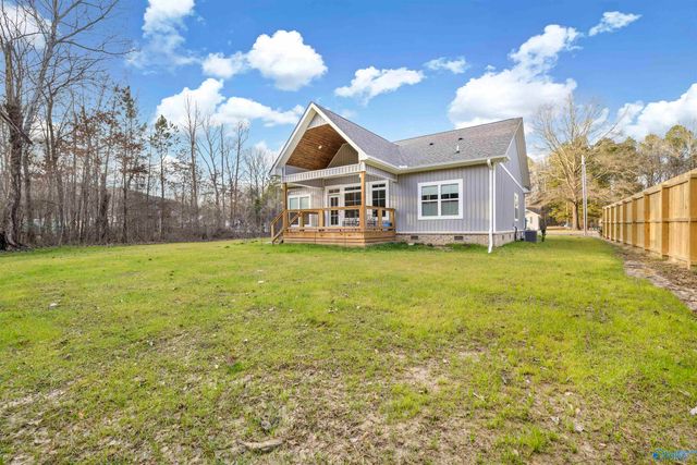 714 Forrest Avenue, Scottsboro, AL 35768