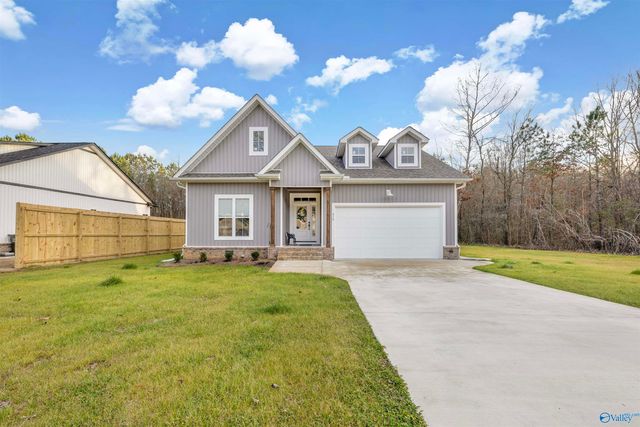 714 Forrest Avenue, Scottsboro, AL 35768