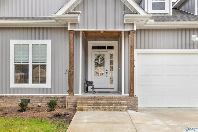 714 Forrest Avenue, Scottsboro, AL 35768