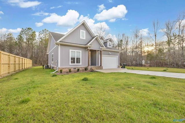 714 Forrest Avenue, Scottsboro, AL 35768