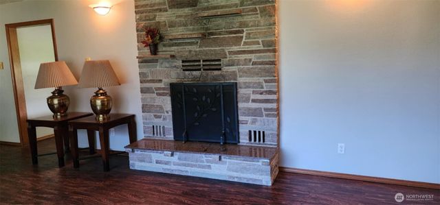 314 Insel Road, Woodland, WA 98674