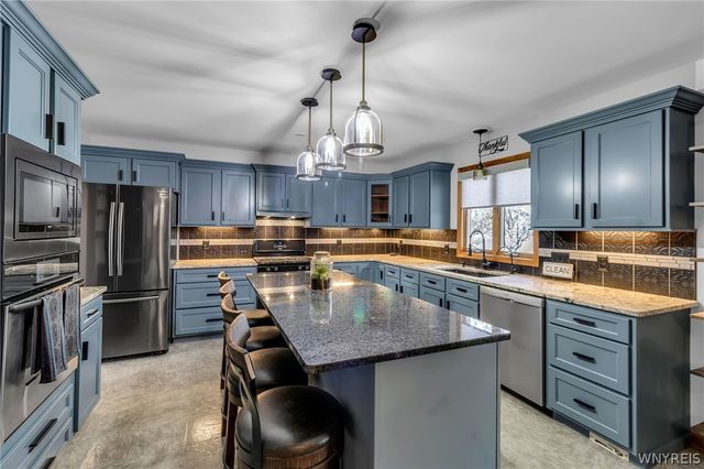 3657 Culpepper Drive, Wheatfield, NY 14120