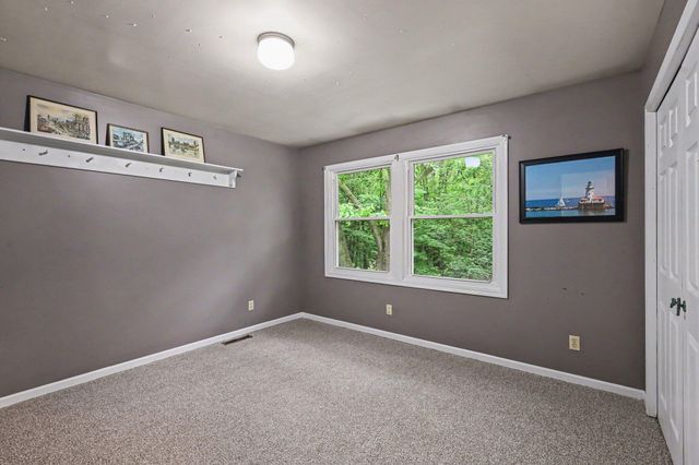 22300 Wynsmythe Drive, Mattawan, MI 49071
