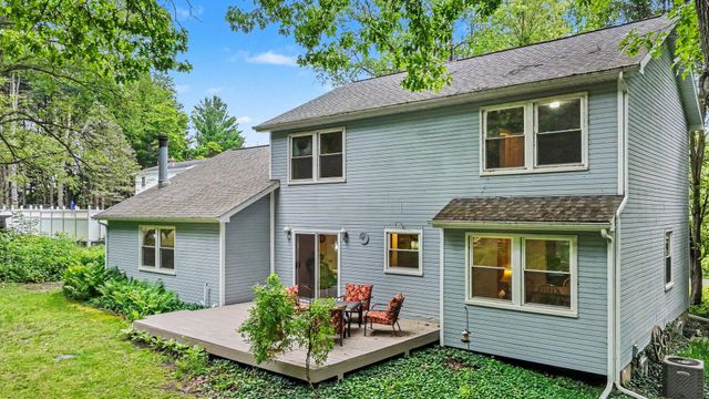 22300 Wynsmythe Drive, Mattawan, MI 49071