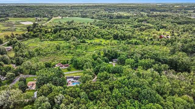 22300 Wynsmythe Drive, Mattawan, MI 49071