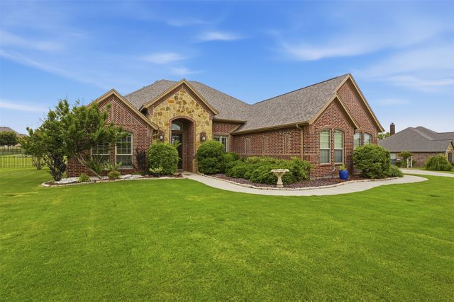 10508 Mustang Wells Drive, Fort Worth, TX 76126