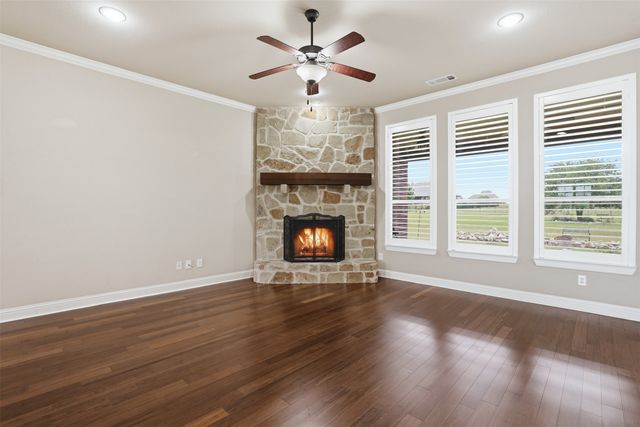 10508 Mustang Wells Drive, Fort Worth, TX 76126