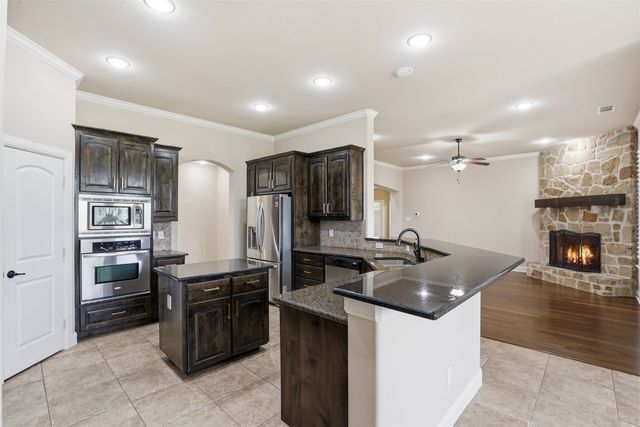 10508 Mustang Wells Drive, Fort Worth, TX 76126