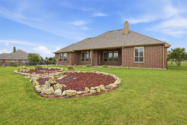 10508 Mustang Wells Drive, Fort Worth, TX 76126