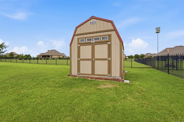 10508 Mustang Wells Drive, Fort Worth, TX 76126