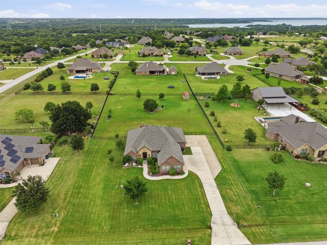 10508 Mustang Wells Drive, Fort Worth, TX 76126