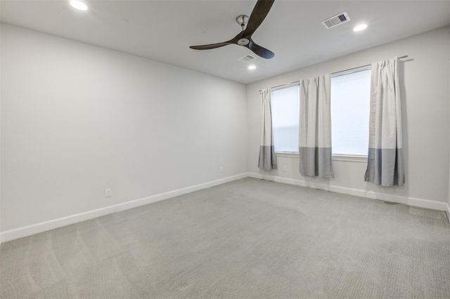 339 Eado Park Circle, Houston, TX 77020