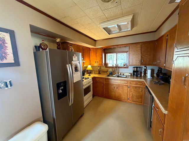 620 Dock Street, Rector, AR 72461