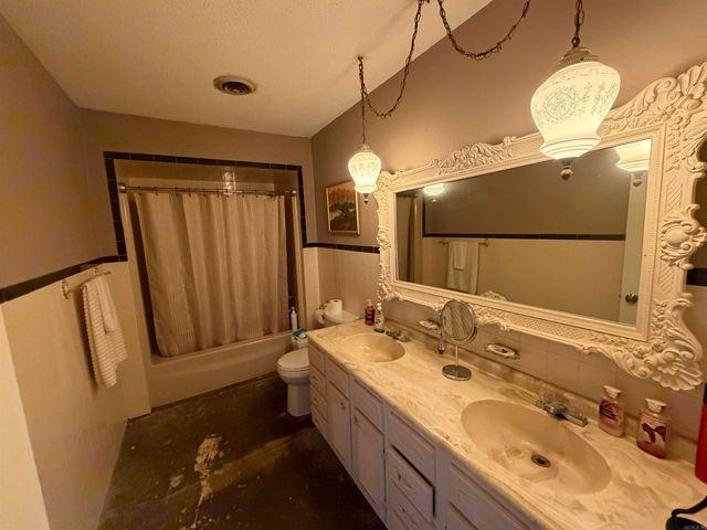 620 Dock Street, Rector, AR 72461