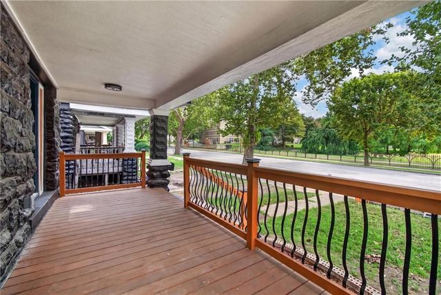 3328 Prospect Avenue, Kansas City, MO 64128