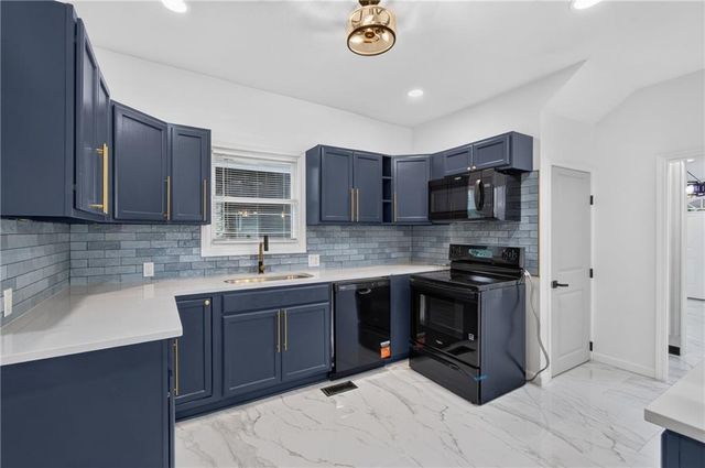 3328 Prospect Avenue, Kansas City, MO 64128