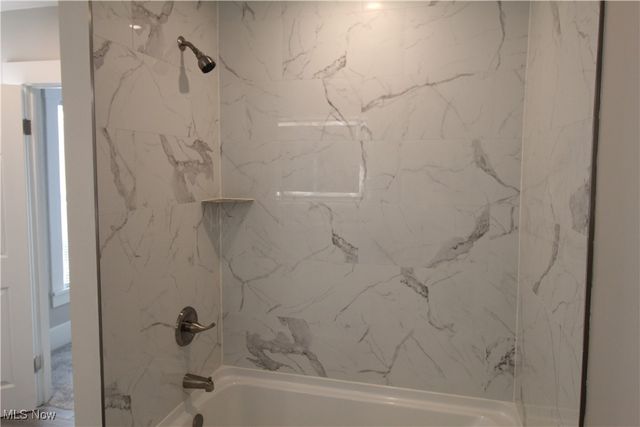 410 W Oak Street, Orrville, OH 44667