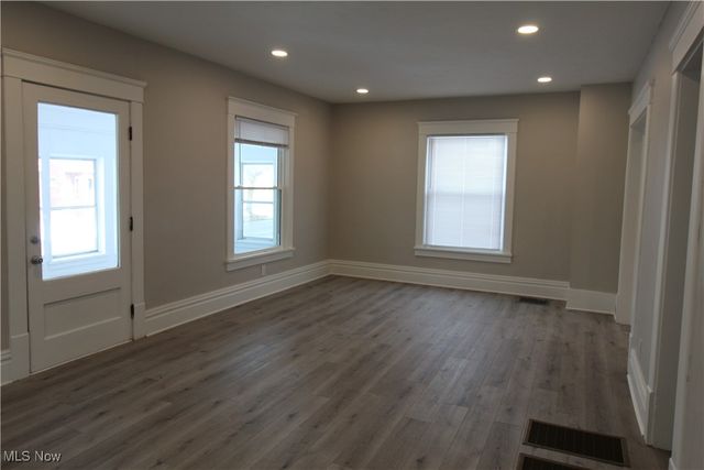 410 W Oak Street, Orrville, OH 44667