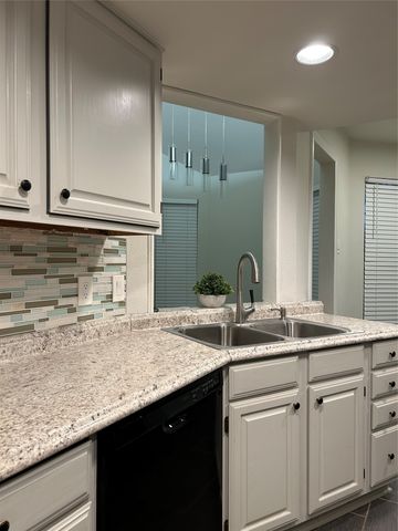 3115 Royal Gable Drive, Dallas, TX 75229