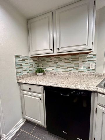 3115 Royal Gable Drive, Dallas, TX 75229