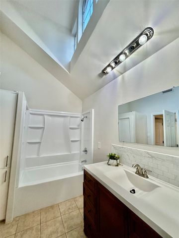 3115 Royal Gable Drive, Dallas, TX 75229