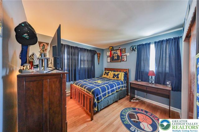 152 Jonathan Drive, Palmer Twp, PA 18045