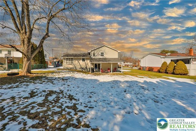 152 Jonathan Drive, Palmer Twp, PA 18045