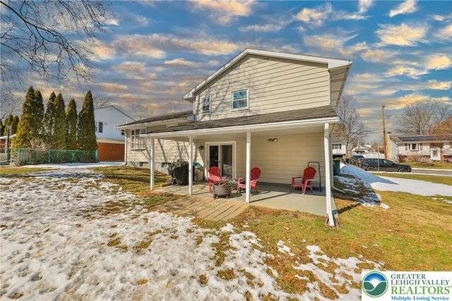 152 Jonathan Drive, Palmer Twp, PA 18045