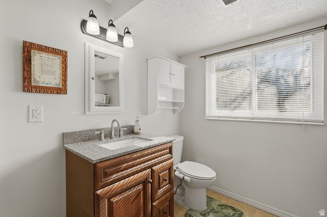 2755 N 1700 E, Layton, UT 84040