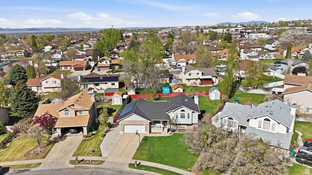 2755 N 1700 E, Layton, UT 84040
