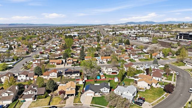 2755 N 1700 E, Layton, UT 84040