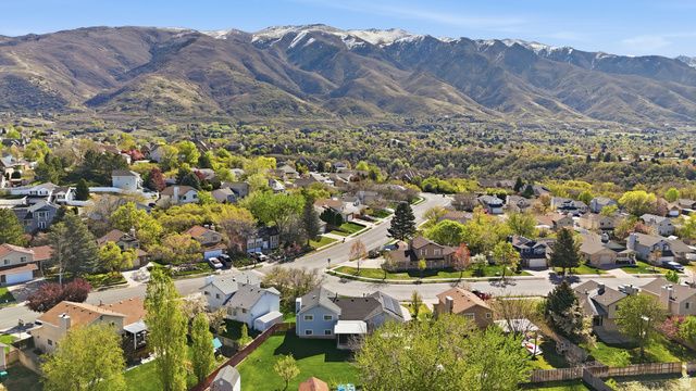 2755 N 1700 E, Layton, UT 84040