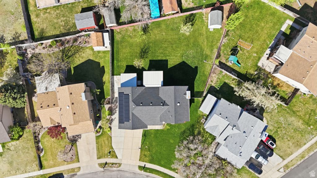 Image 45 of property listing at 2755 N 1700 E, Layton, UT 84040