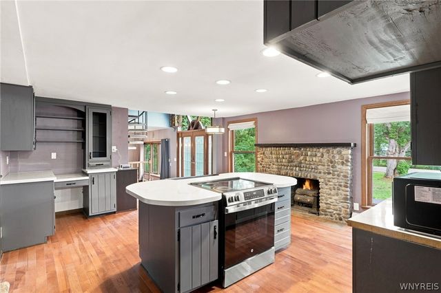 7149 Derby Road, Evans, NY 14047