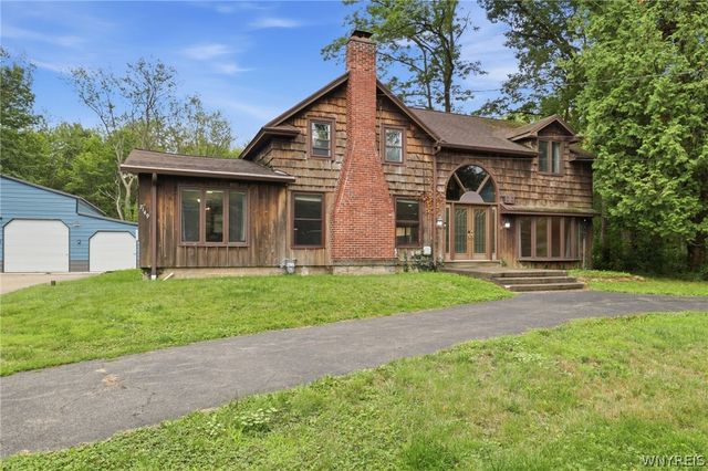 7149 Derby Road, Evans, NY 14047