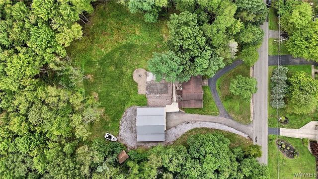 7149 Derby Road, Evans, NY 14047