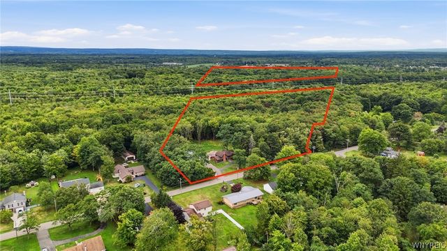 7149 Derby Road, Evans, NY 14047