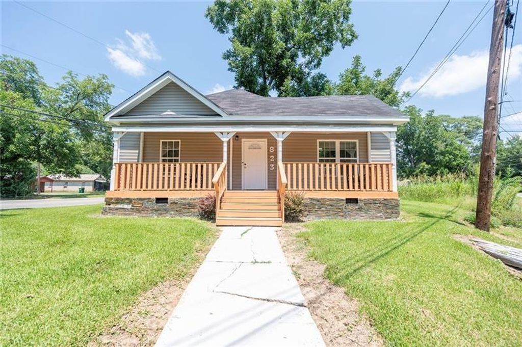 823 Cooper NE Drive, Dawson, GA 39842
