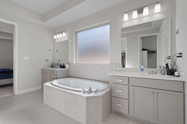 547 Jefferson DR, Kyle, TX 78640