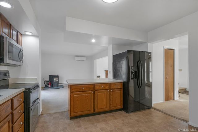 7 Kyle Court, Carmel, NY 10512