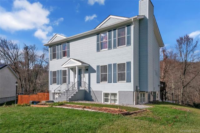 7 Kyle Court, Carmel, NY 10512