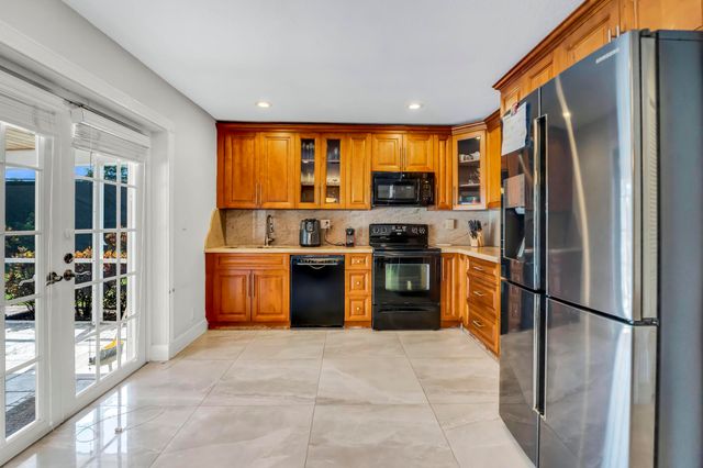 19626 Sea Pines Way, Boca Raton, FL 33498