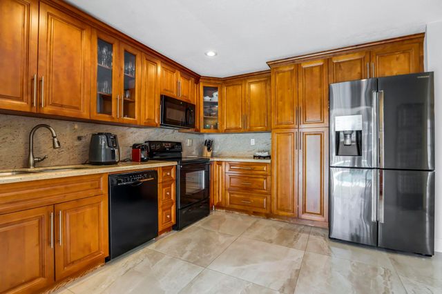19626 Sea Pines Way, Boca Raton, FL 33498